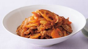 れんこんと豚肉のキムチ炒め