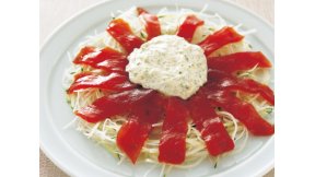 まぐろのオクラマヨネーズソースがけ