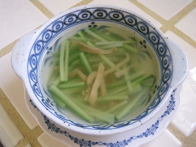 ザーサイときゅうりのスープ レシピ グッチ 裕三さん みんなのきょうの料理 おいしいレシピや献立を探そう