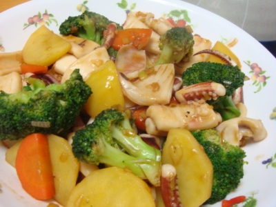 もんごういかと季節野菜の炒め