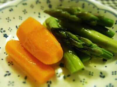 アスパラガスのオレンジドレッシングがけ