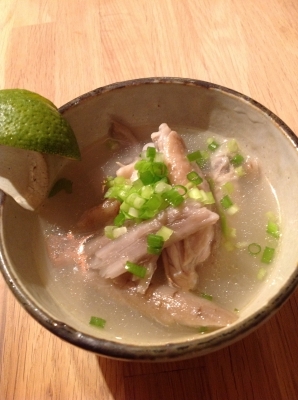 ごぼうと鶏肉のスープ