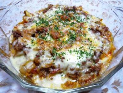 白菜とごぼうのミートソースグラタン