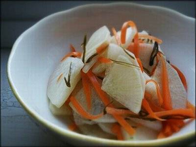 大根と刻みこんぶのゆず和え