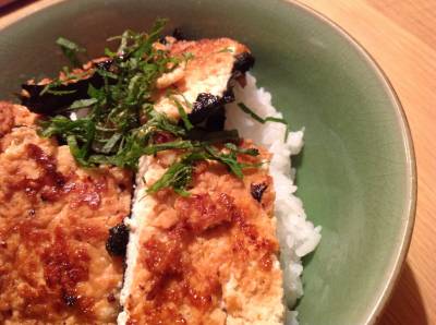豆腐のかば焼き丼