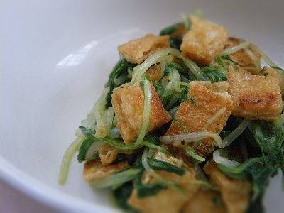 水菜と油揚げのからしあえ