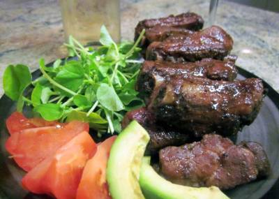 スパイシースペアリブ