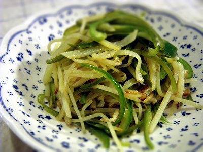 じゃがいもとピーマンのシャキシャキ炒め