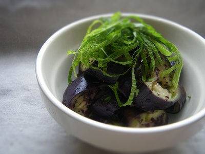 なすのしそあえ