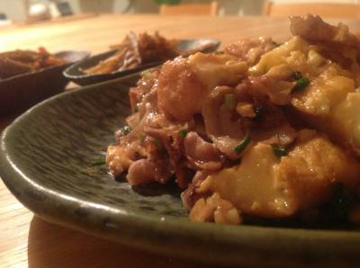 ちぎり厚揚げと豚バラの和風炒め