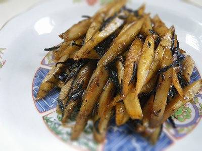 ごぼうとひじきのきんぴら