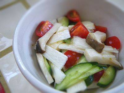 ゆでエリンギと長芋のサラダ