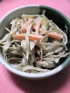 ゴボーのサラダ