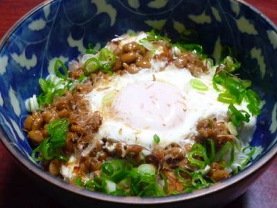焼き納豆丼