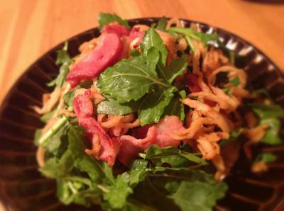 切り干し大根とルッコラのサラダ