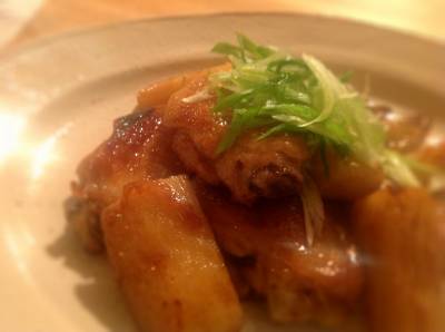 手羽先と長芋の黒酢焼き