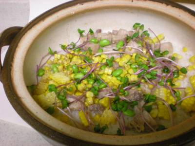 塩漬け肉と枝豆の炊き込みご飯