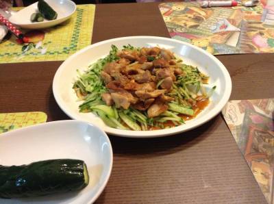 きゅうりと鶏肉のピリ辛あえ