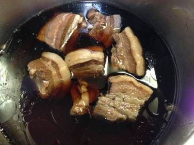 豚肉のとろとろ煮込み