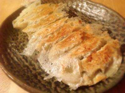 羽根付きギョーザ
