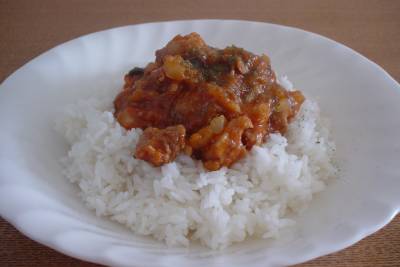 豚肉とセロリのトマト煮