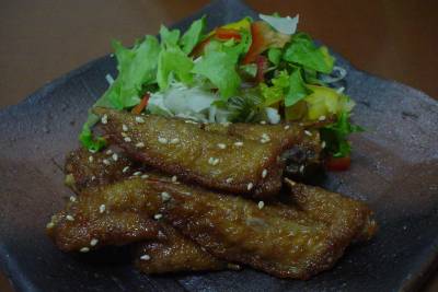 鶏手羽の甘辛揚げ