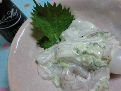 まぐろのオクラマヨネーズソースがけ