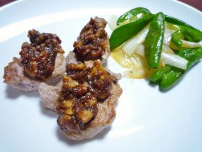 豚肉のくるみみそ焼き