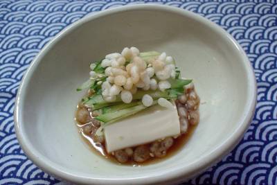 天かすときゅうりの冷ややっこ