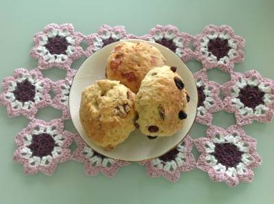 ヨーグルトでつくるスコーン