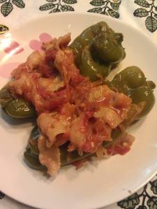 丸ごとピーマンのトマト煮