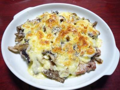 きのこと豚肉のチーズマヨネーズ焼き