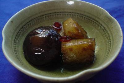 しいたけとこんにゃくのピリ辛煮