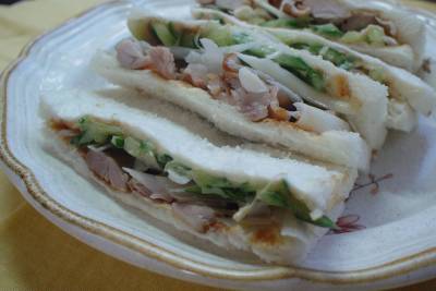 北京ダック風サンドイッチ