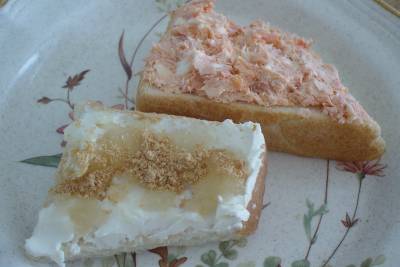 サーモンクリームトースト