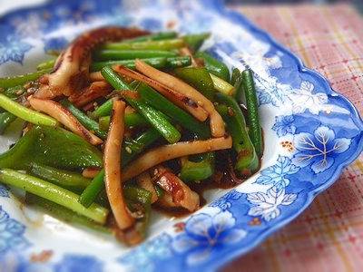 いかとにんにくの芽炒め レシピ アン チョンエさん みんなのきょうの料理 おいしいレシピや献立を探そう