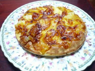 りんごのカラメルホットケーキ