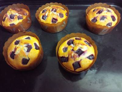 カラメル風味のさつまいもマフィン