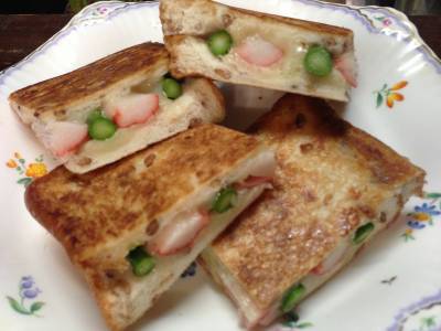 アスパラカニカマサンド