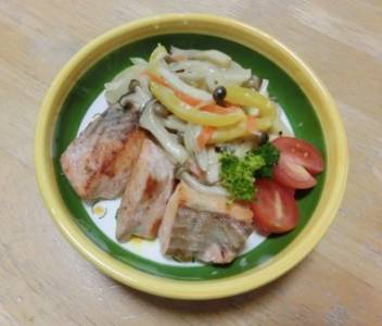 生ざけのソテーきのこクリームソース