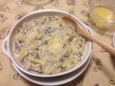 マカロニグラタン