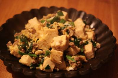 ひき肉と豆腐のにら炒め