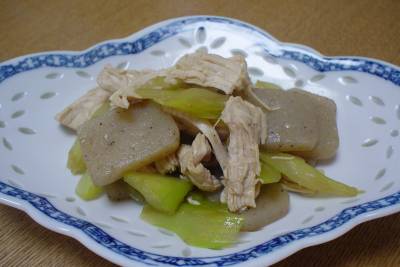 セロリとこんにゃくの中国風炒め