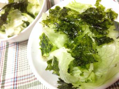 のりとレタスのサラダ