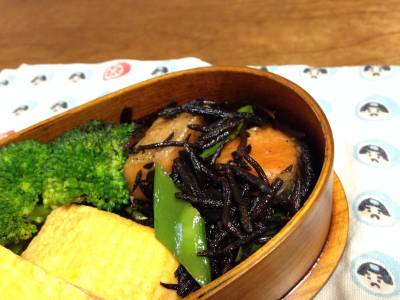 鮭（さけ）ひじき