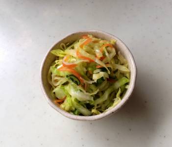 鈴木家の絶品！和風サラダ