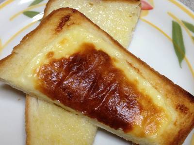 チーズトースト
