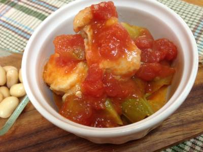 トマトとチキンの煮込み