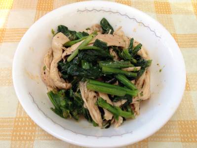 蒸し鶏と菜の花のあえ物