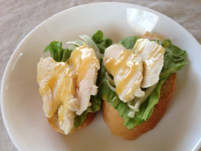 ハニーマスタードチキンサンド